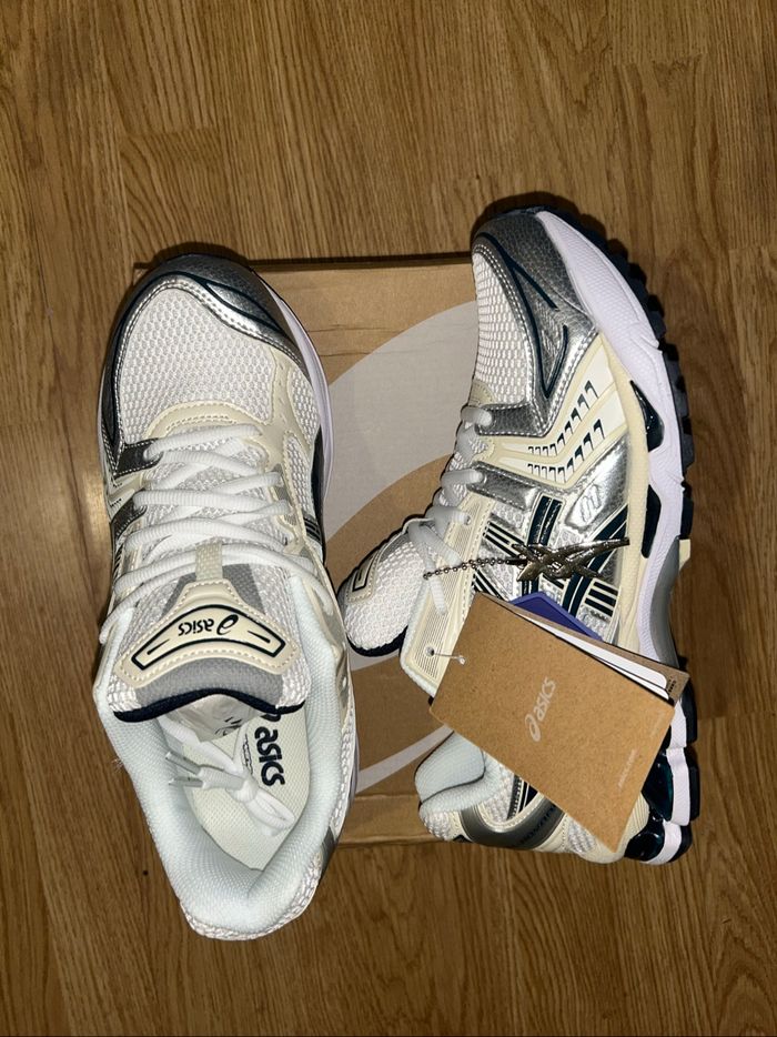 paire asics nyc navy blue neuve - photo numéro 10