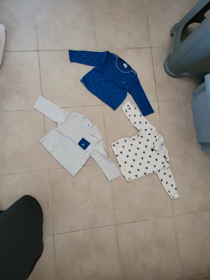 Lot de 3 t shirt Petit bateau