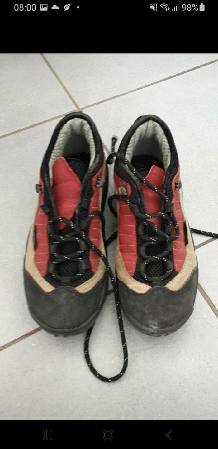 Chaussures de marche randonnées quechua 38 - photo numéro 3