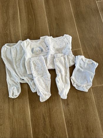 Lot pyjamas - taille prématuré