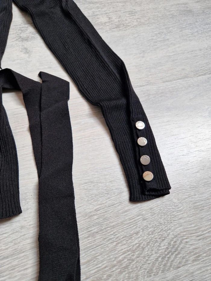 Très joli cardigan Caroll neuf Taille 34 Neuf noir avec boutons argentés - photo numéro 3