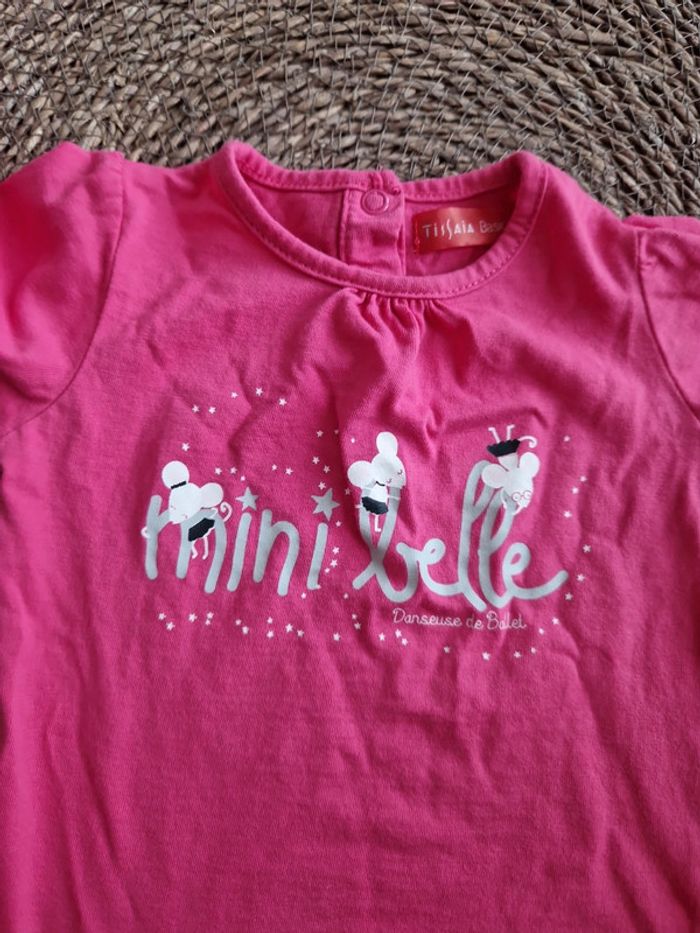 Joli tee-shirt manches longues taille 9 mois - photo numéro 3