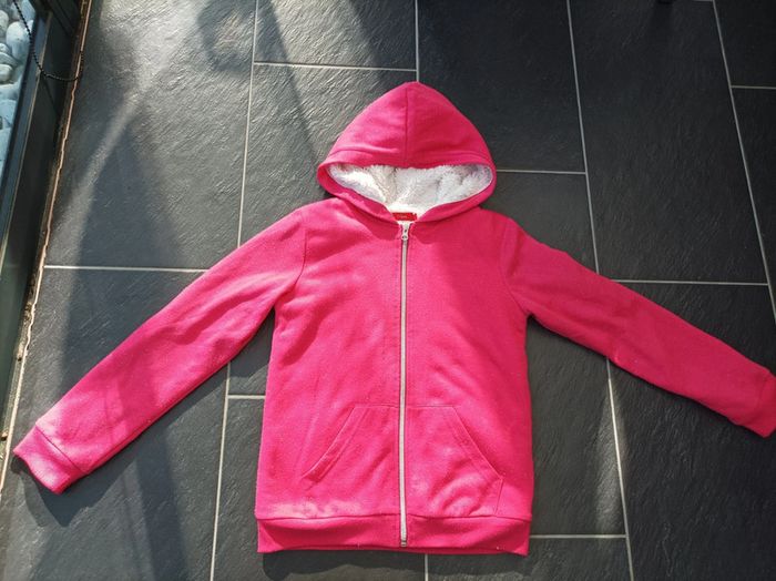 Joli gilet fourré fille 14 ans neuf
