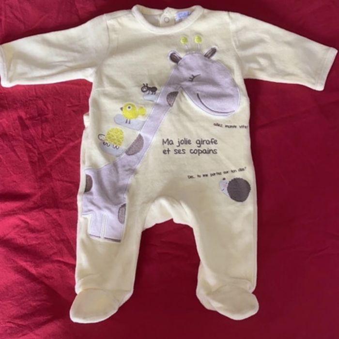 Pyjama jaune 3 mois