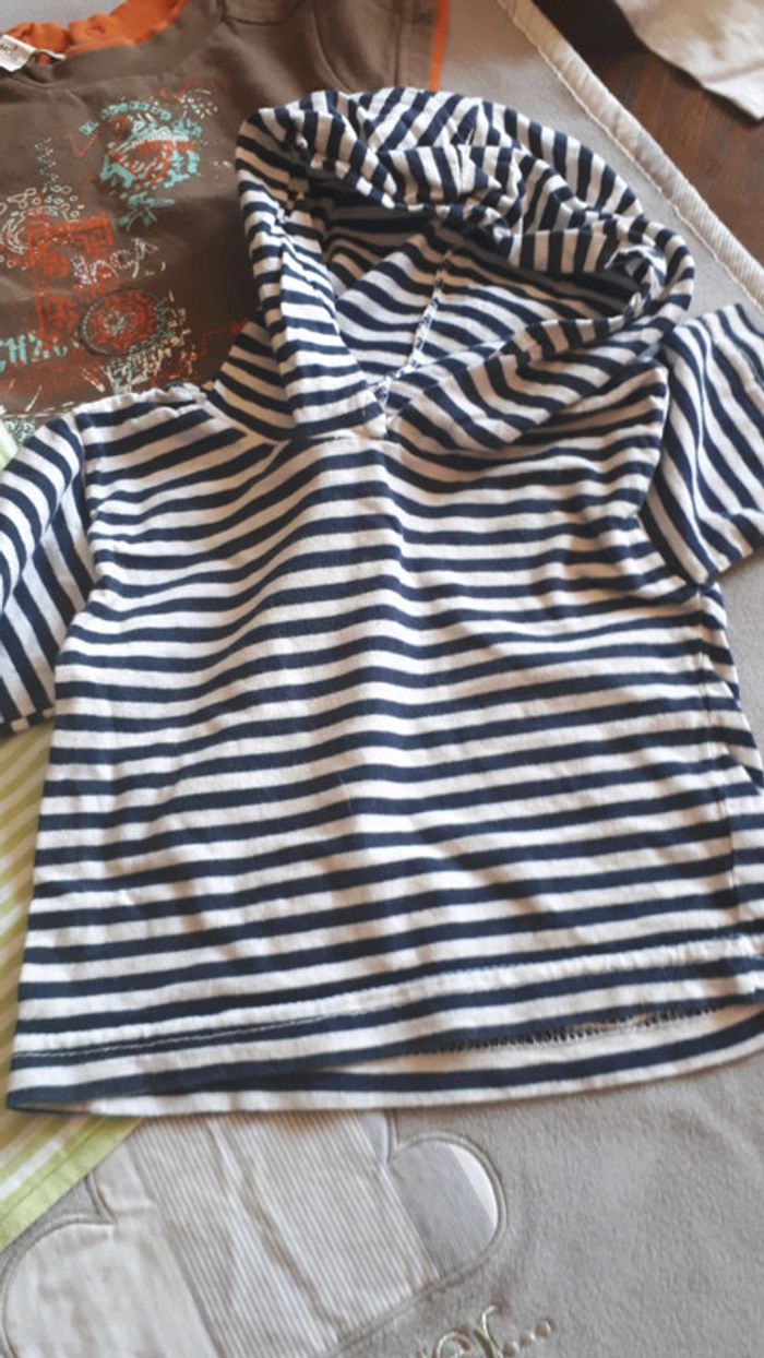 Lot de 4 t shirt 3 mois différentes marques - photo numéro 4