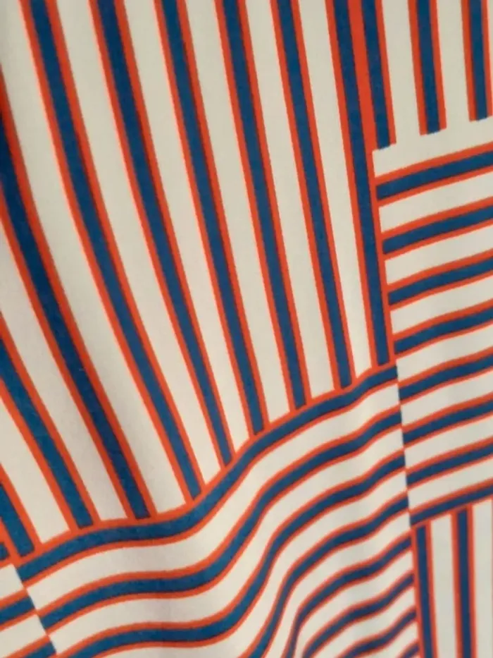 Blouse Tshirt femme géométrique Mango taille XS - photo numéro 3