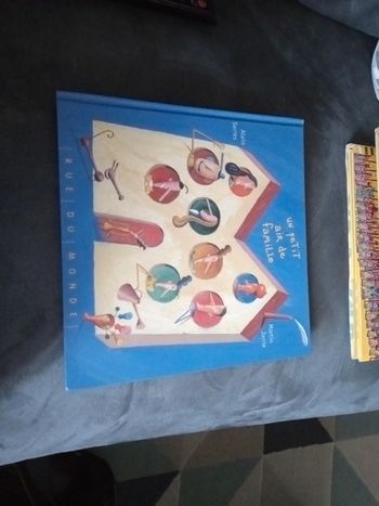 Livre "un petit air de famille"