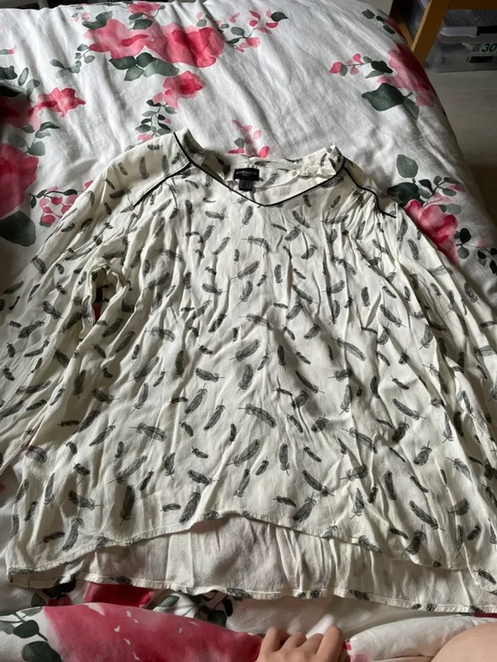 Chemise blanche à plumes cyrillus