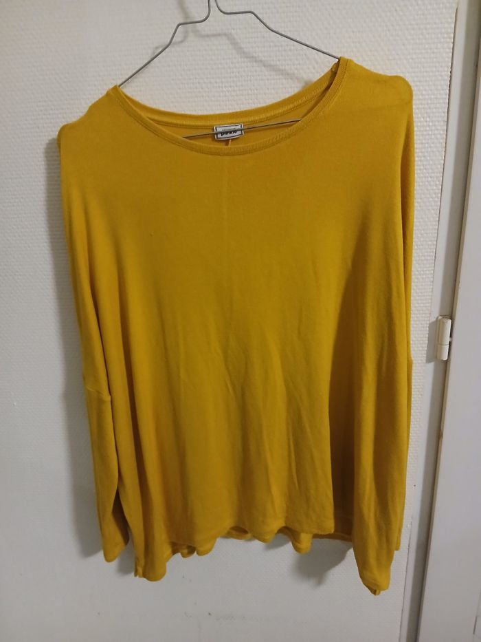 Pull femme moutarde taille L matiere viscose ,acrilyque demi manches - photo numéro 2