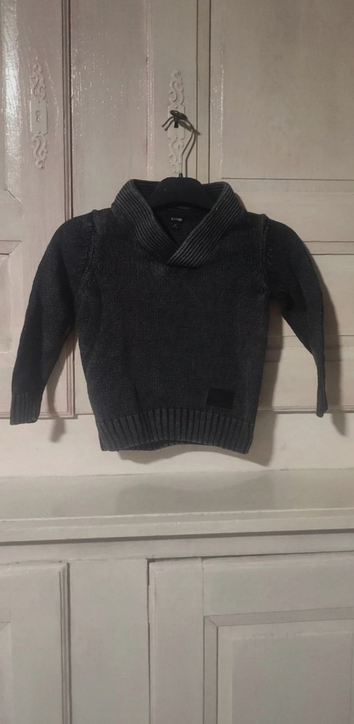 Lot de pulls - photo numéro 2