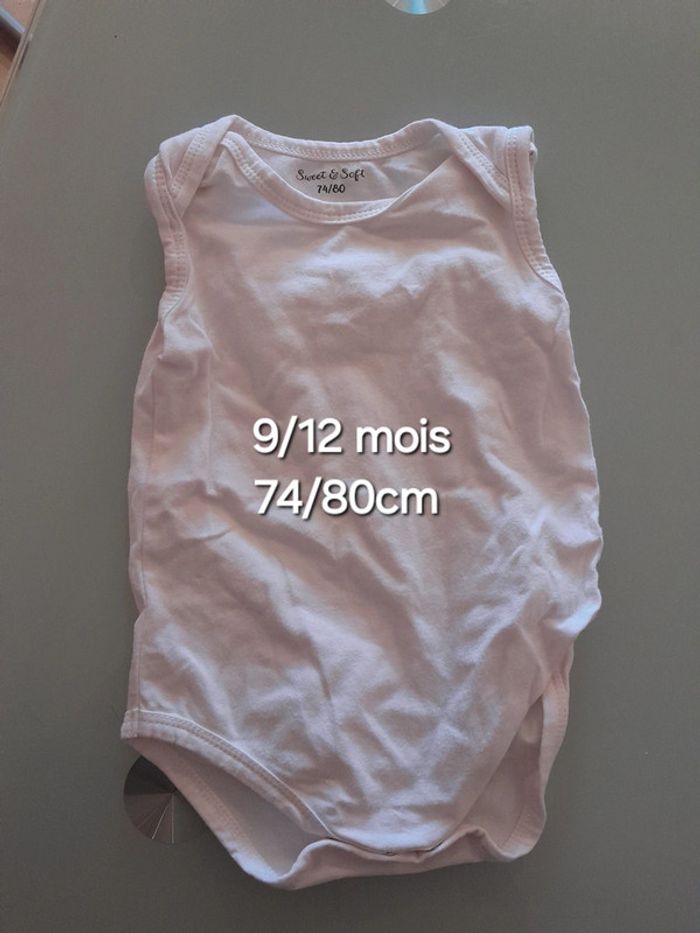 Body sans manche 9/12mois 74/80cm