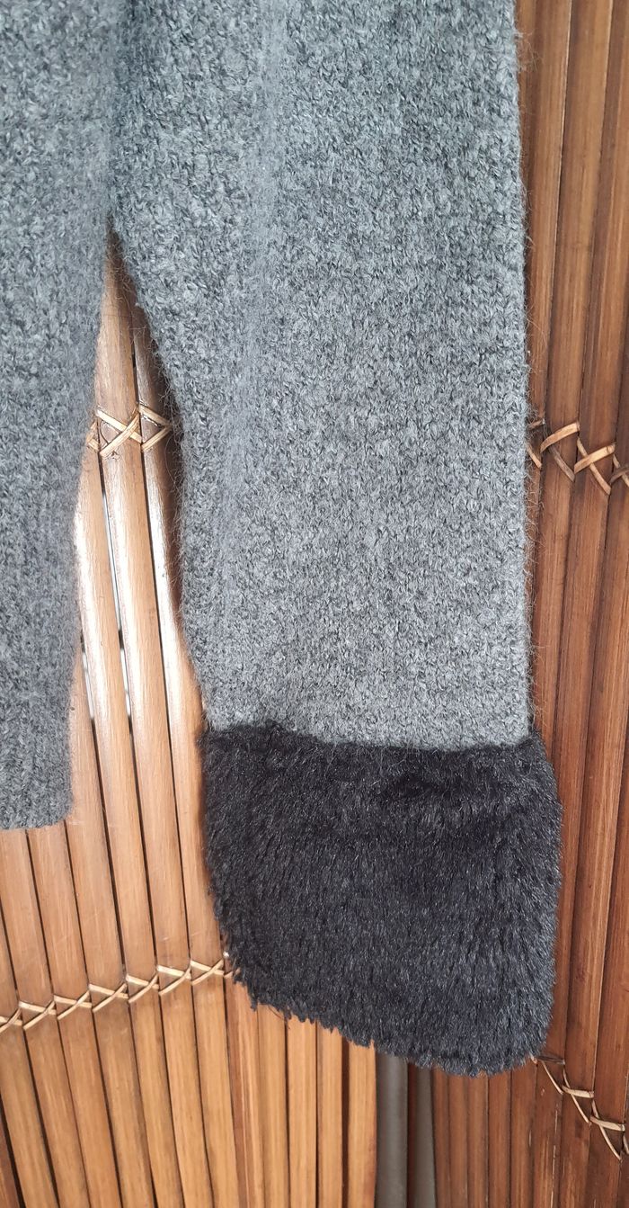 Pull fille "Orchestra" 8 ans - photo numéro 3