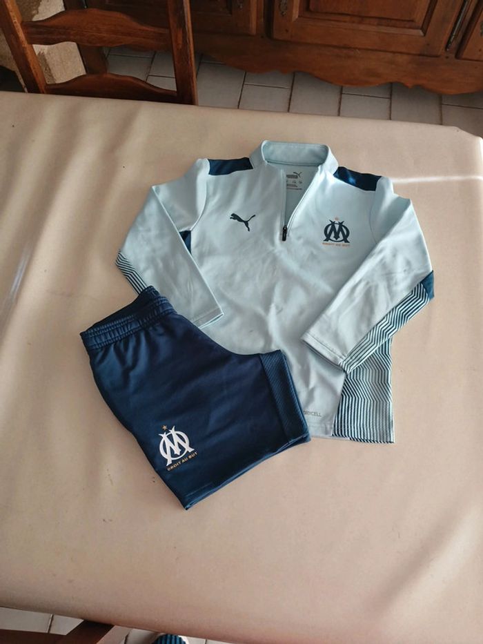 Ensemble haut et short Puma