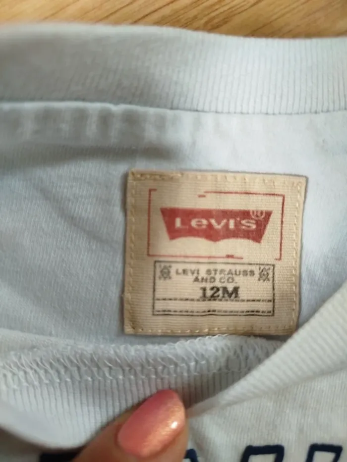 TS levis - photo numéro 2