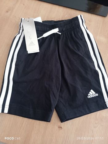 Short adidas 