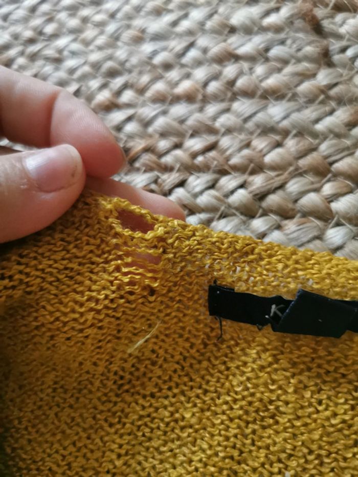 Pull taille S - photo numéro 2