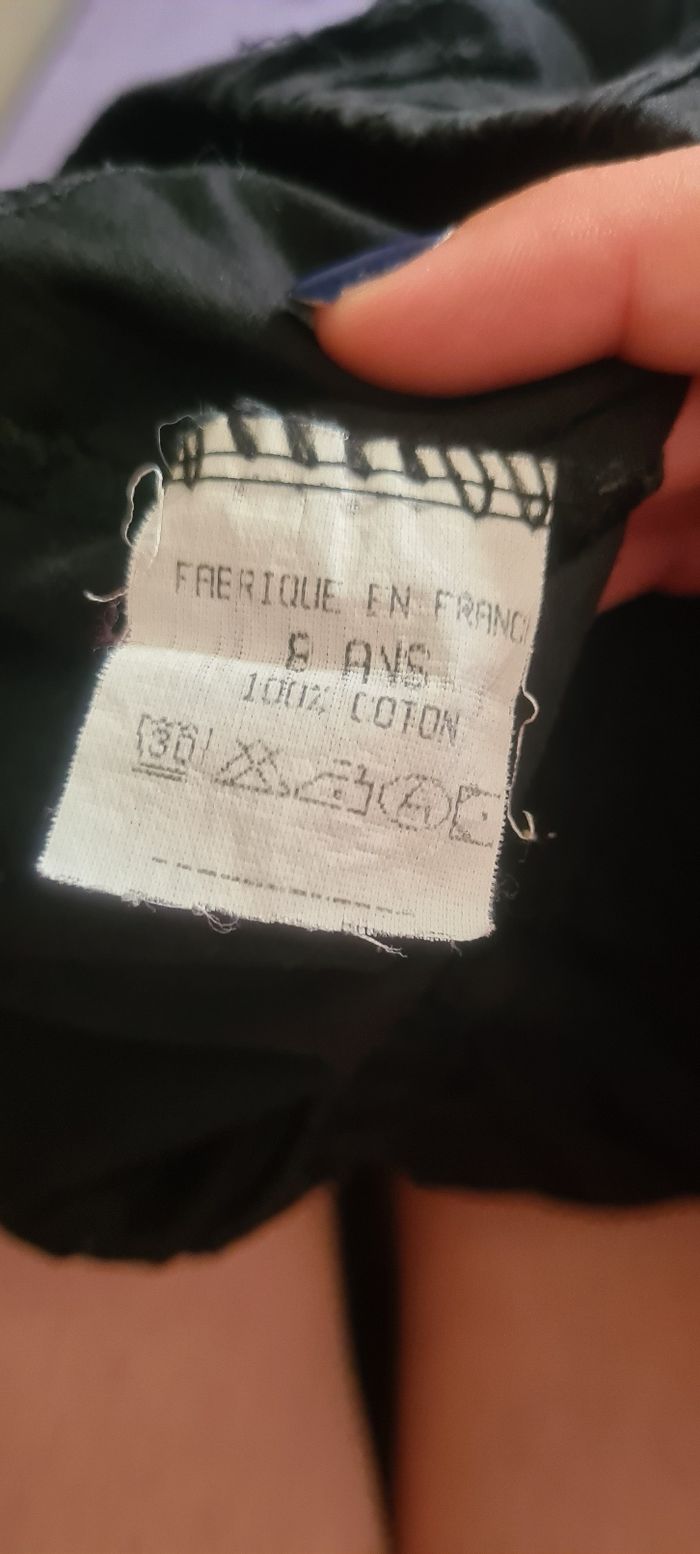 Jupe noire - photo numéro 2