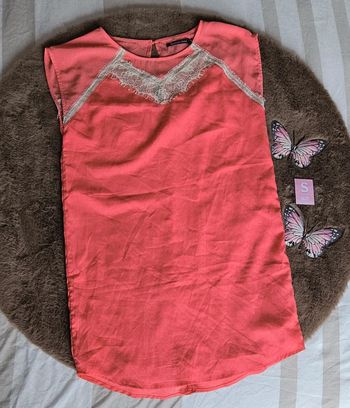 Robe dentelle rose pale taille 36