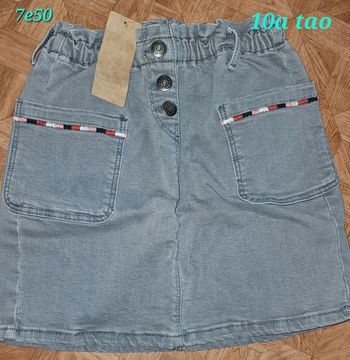 Jupe 10ans tape à l'œil neuf