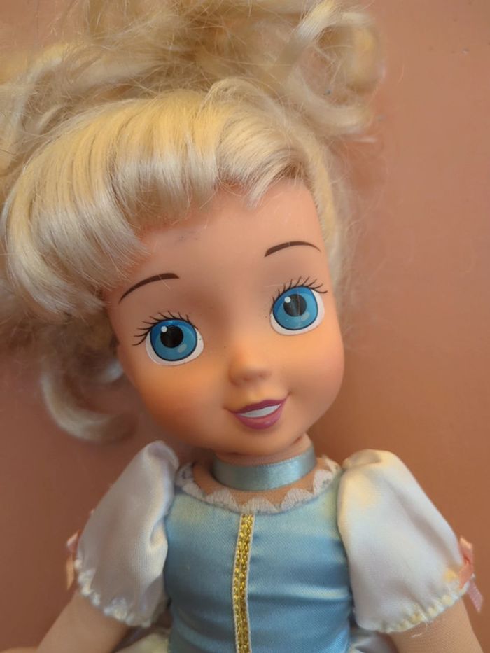 poupée Disney cendrillon - photo numéro 2