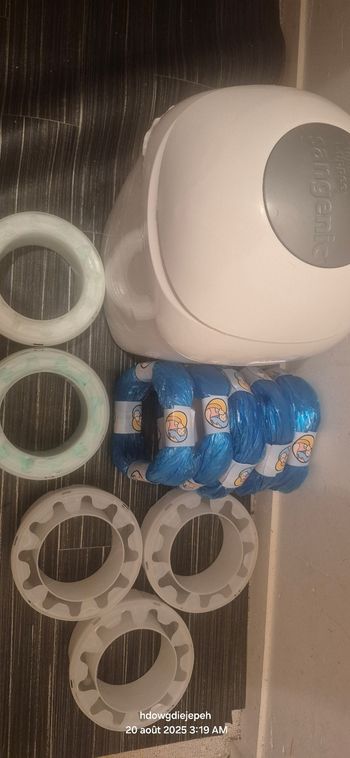Poubelle à couche tommee tippee