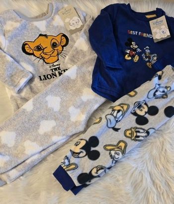 (Neufs non portés) 🏷💙🤩🥰 pyjamas chauds  18mois Garçon 🤩😍