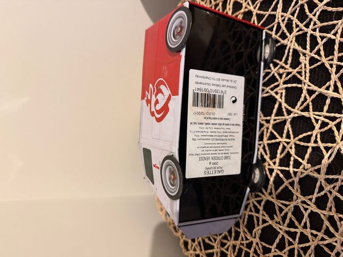 Boite En Metal A Biscuit Gâteau Vendée Camion Citroën Hy - photo numéro 3