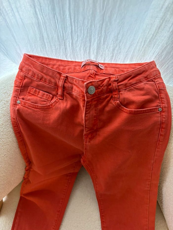 Jean femme taille 38 - photo numéro 2