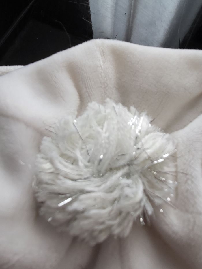 Bonnet blanc obaibi - photo numéro 3