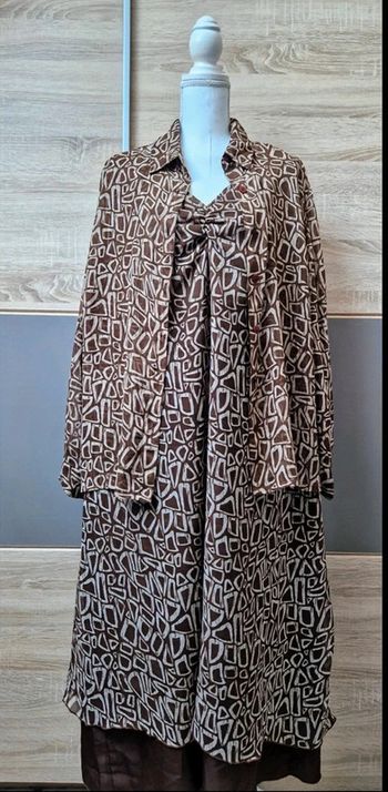 Ensemble robe + chemisier.