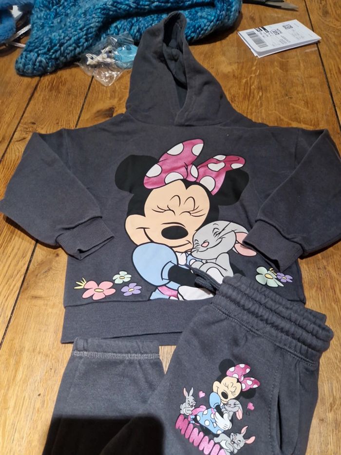 Jogging Minnie - photo numéro 2