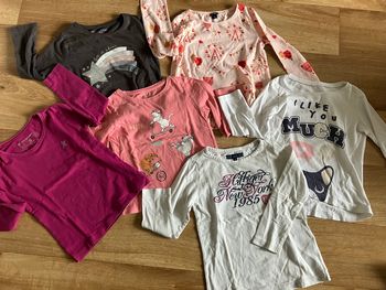 Lot t-shirt fille 4-5 ans 