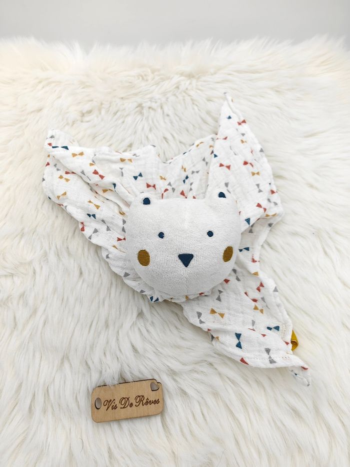 Doudou plat carré lange Ours chat renard Blanc noeuds triangles Tape à L'œil - photo numéro 5