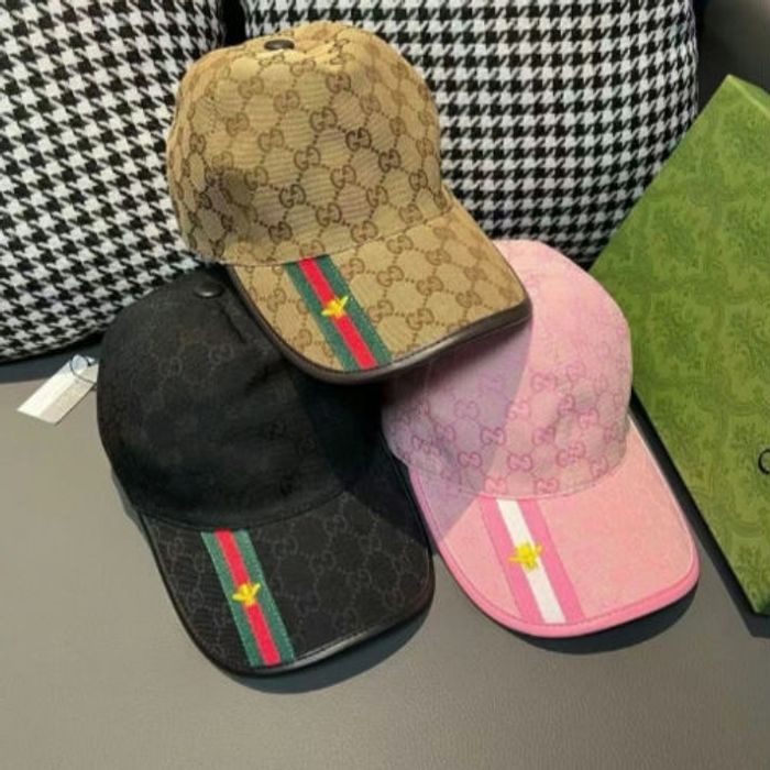 Casquette de luxe - photo numéro 4
