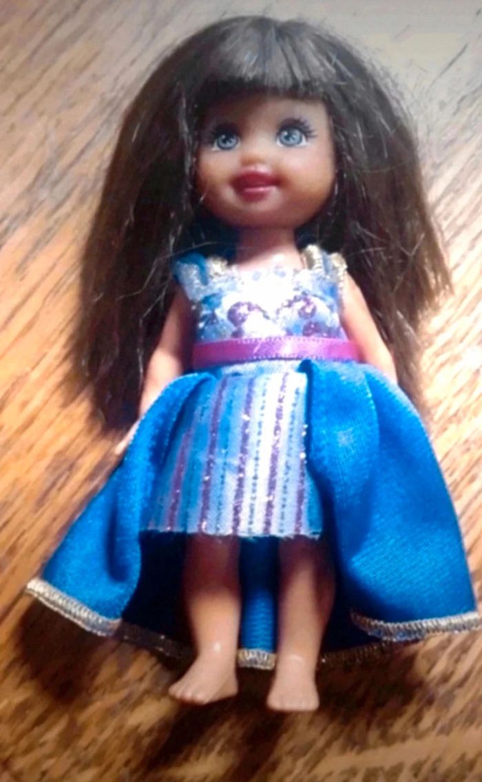 đMini poupĂ©e Shelly Kelly Afro-AmĂ©ricaine - 1994 Mattelđ - photo numĂ©ro 2