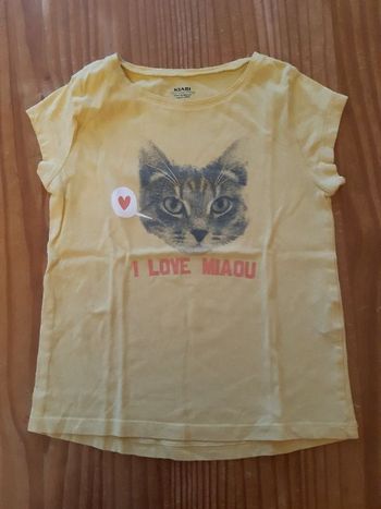 Tee-shirt jaune chat