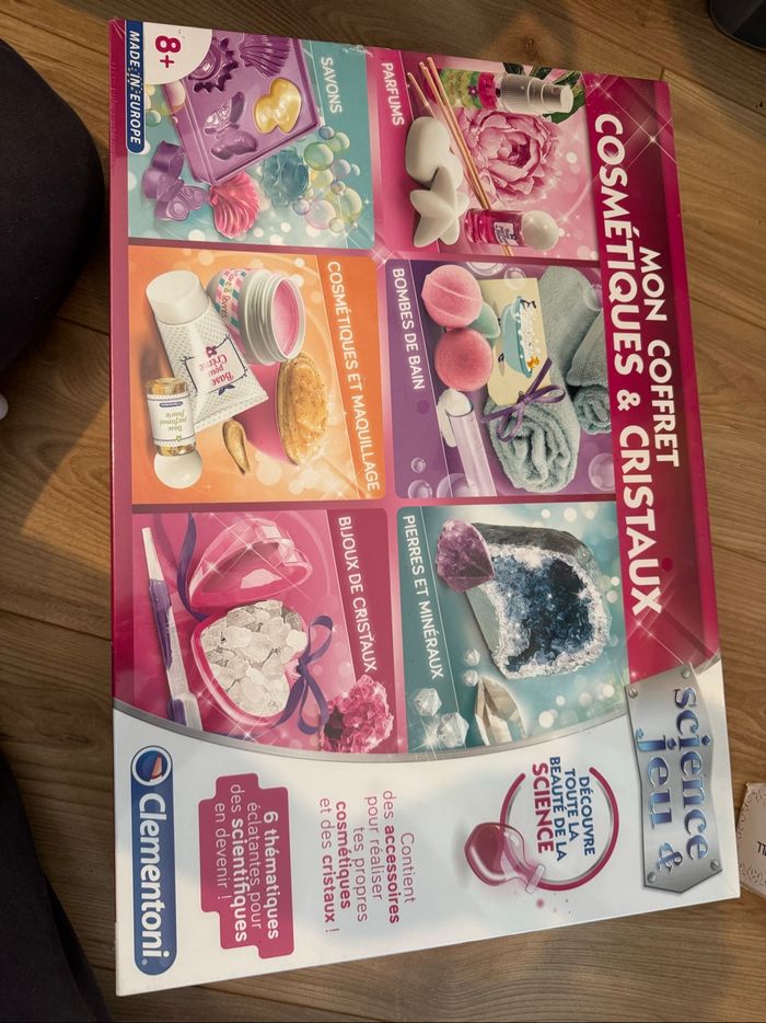 Mon coffret cosmétiques et cristaux