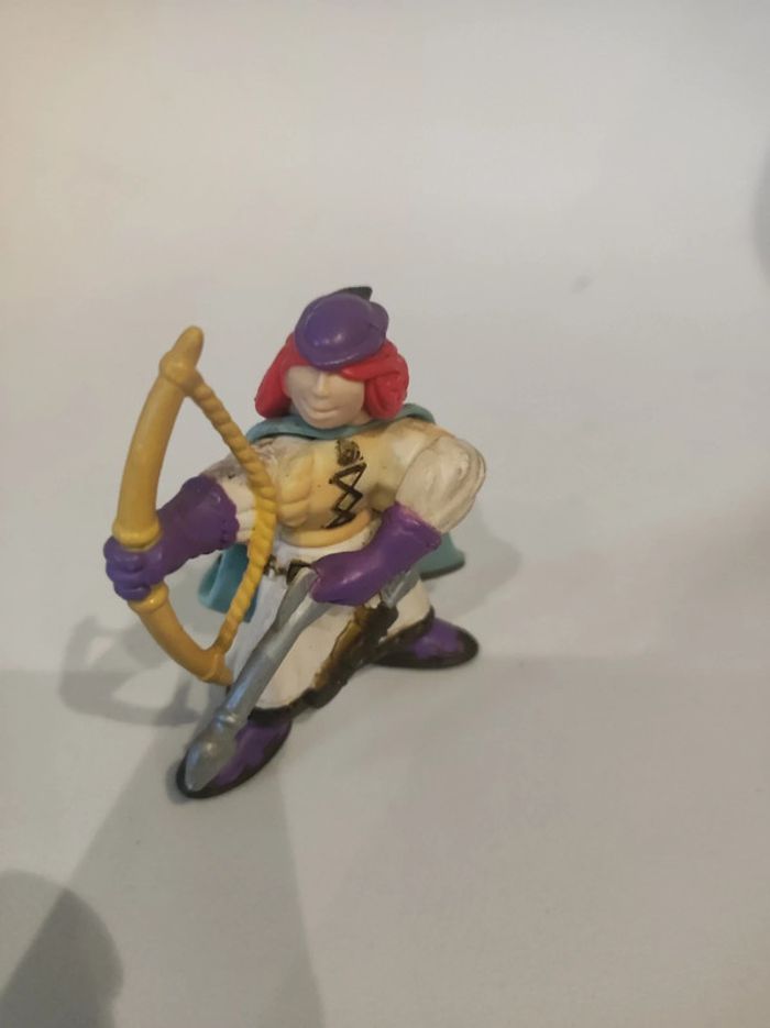 Figurine archer 1998 (f-f inc )