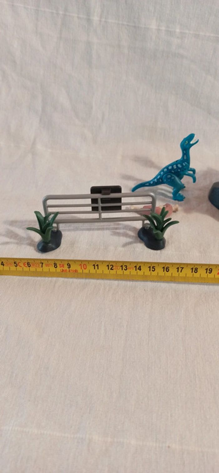Rocher avec barrière et raptor bleu playmobil - photo numéro 7