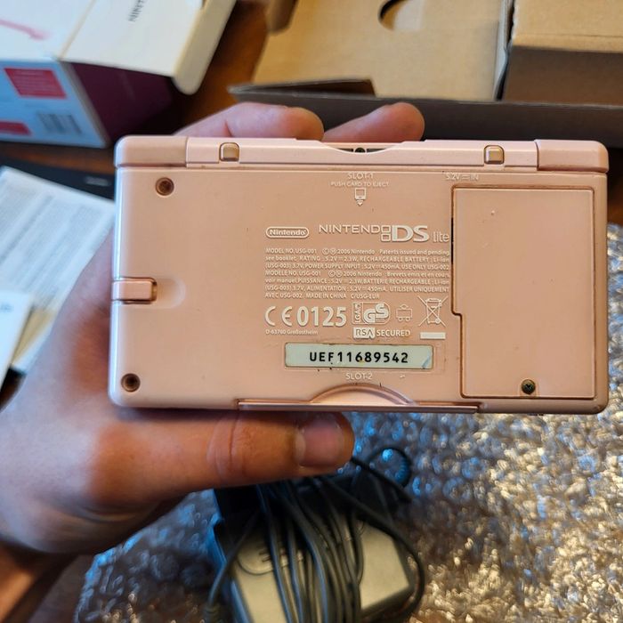 Nitendo Ds lite rose en boite complète - photo numéro 4