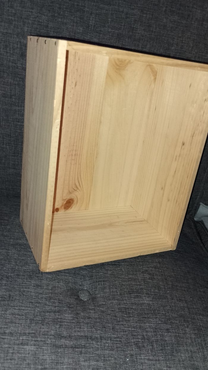 Caisse en bois ( vin) - photo numéro 4