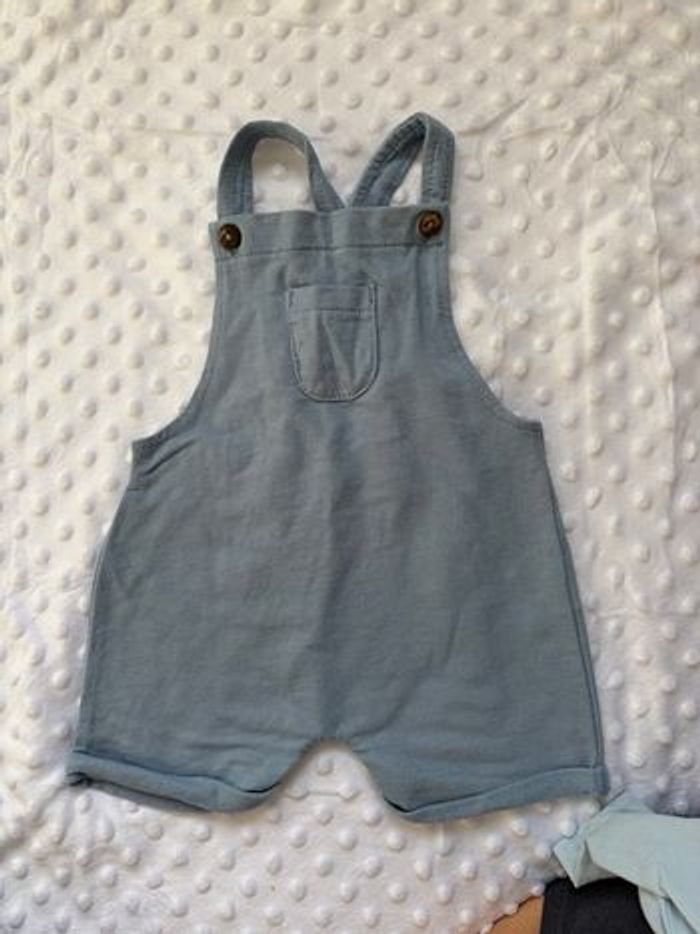 Lot de vêtements bébé un mois - photo numéro 7