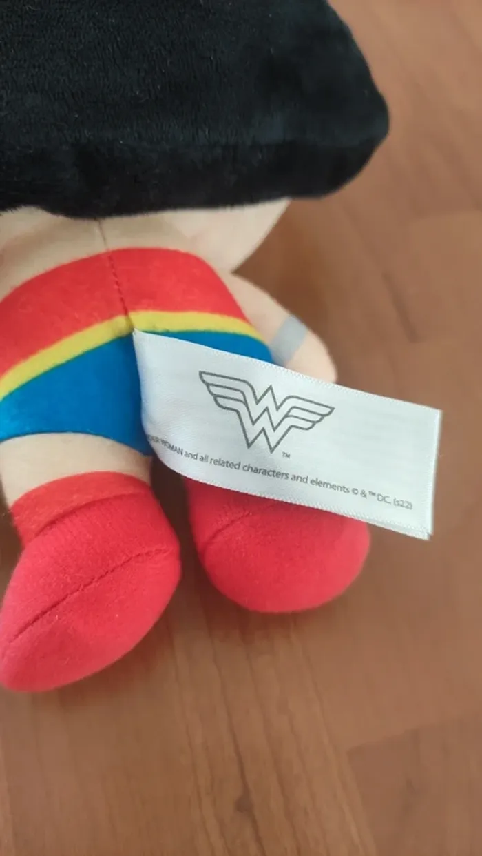 Peluche DC comics Wonder woman - photo numéro 6