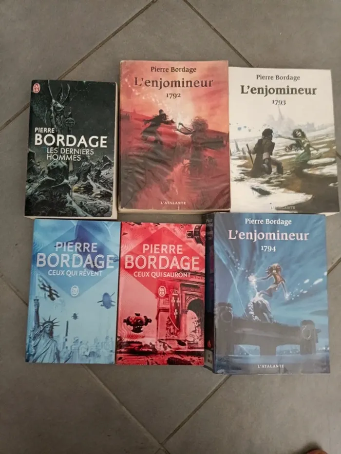 Lot de livres bordage