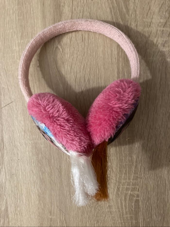 Cache oreilles - photo numéro 4