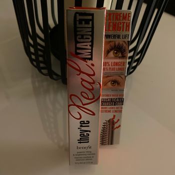 Mascara benefit