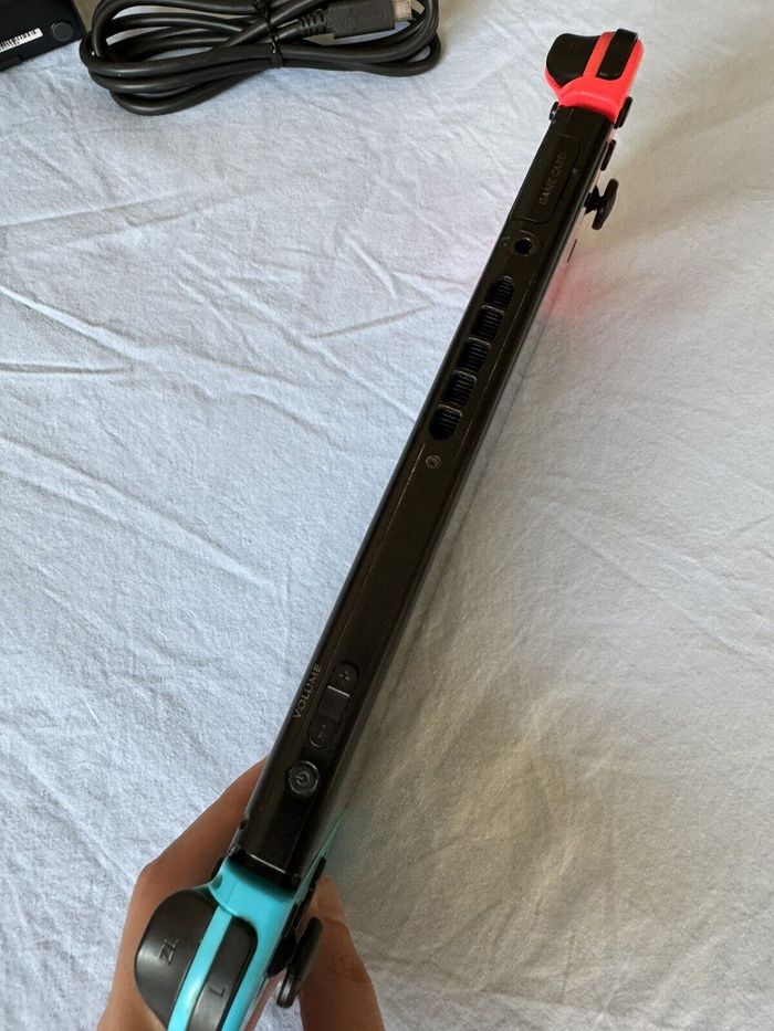 Nintendo Switch V1 - photo numéro 5
