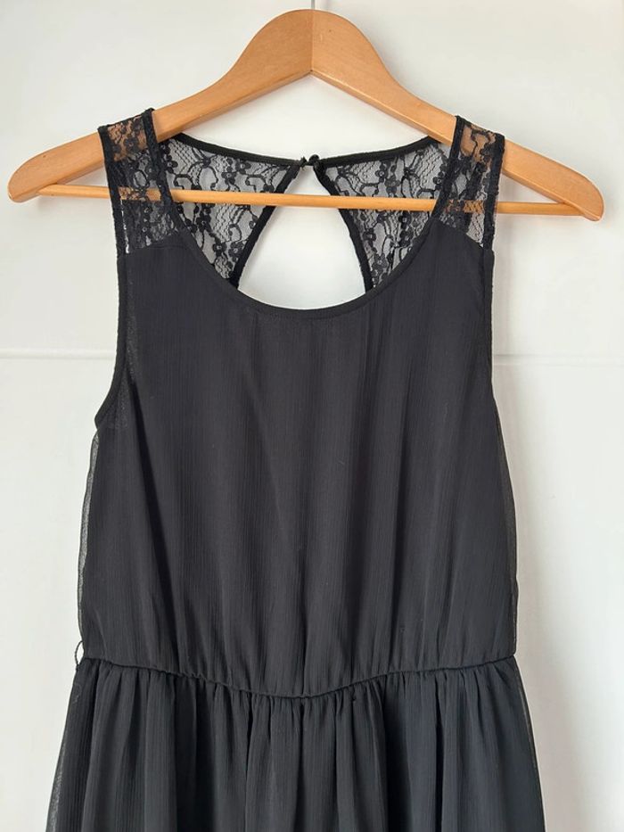 Robe noire - photo numéro 2