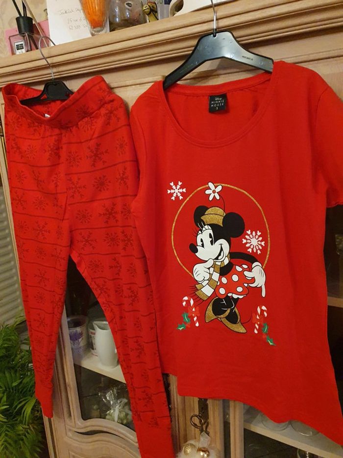 Magnifique pyjama femme Minnie Mouse Taille S - photo numéro 2