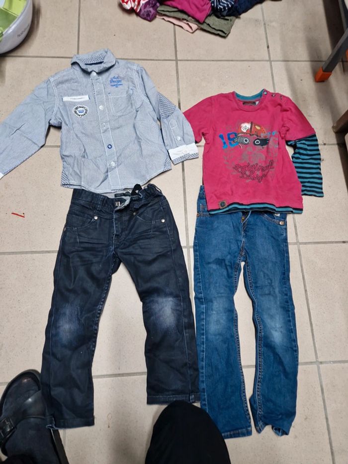 Lot vêtements garçon 4 ans